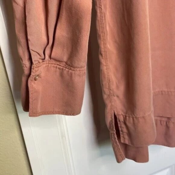 Lou &‎ Grey Blush Collared Long Sleeve Blouse High Low Size Small - Picture 4 of 9